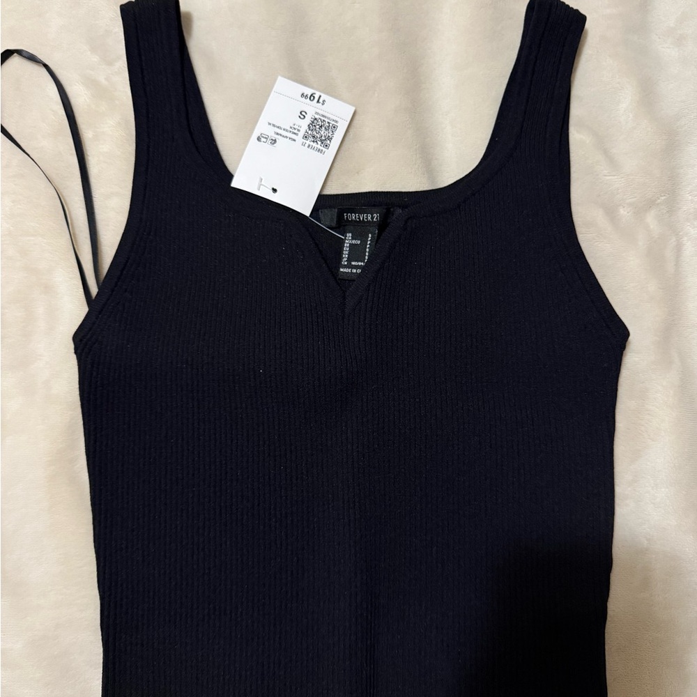 Forever 21 Black Ribbed Tank